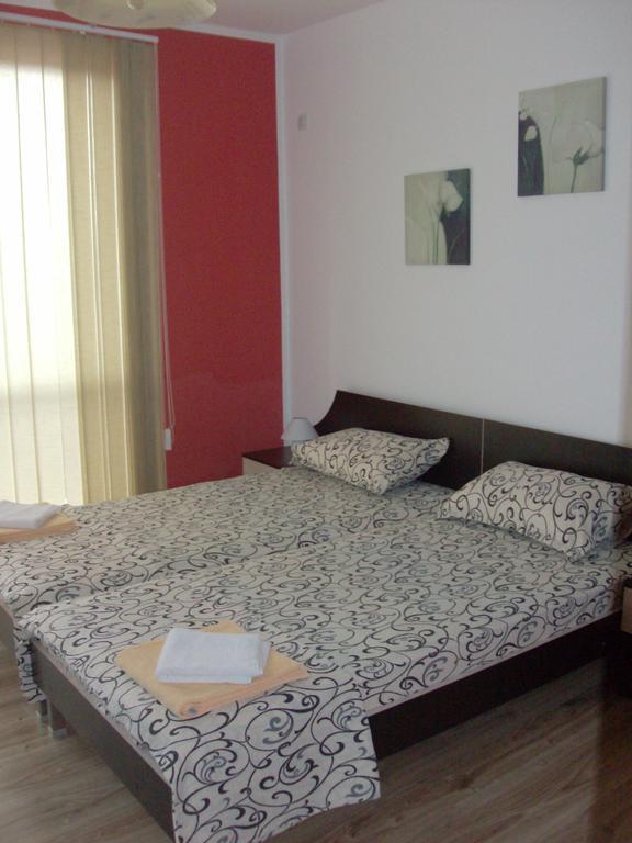 Guest House Nedelchevi Приморско Номер фото